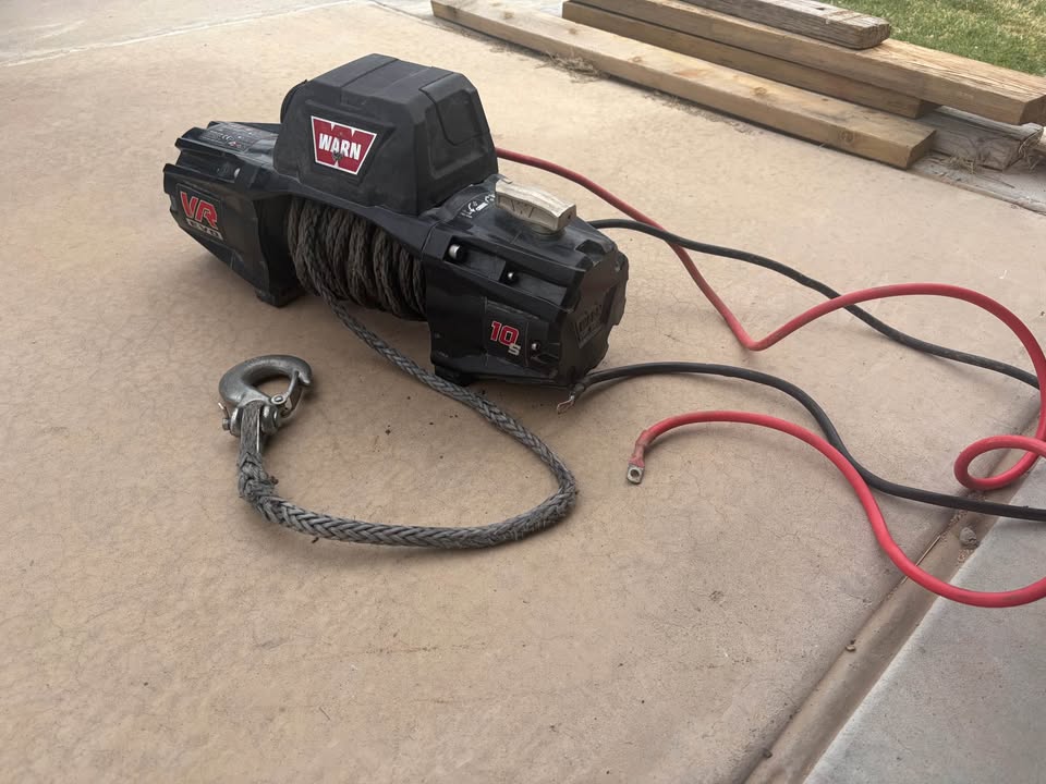 WARN VR EVO 10-S Winch — 10,000 lb Capacity in Santa Fe, NM (photo 2)
