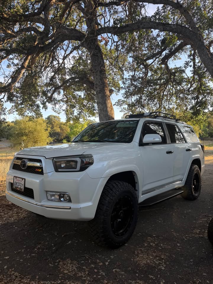 2010 4Runner Limited in Coarsegold, CA (photo 2) — photo 2