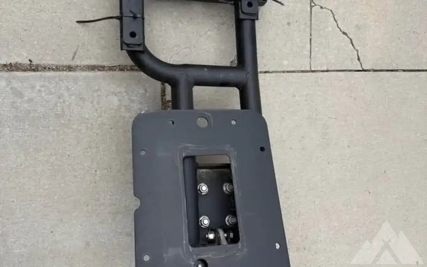 07-18 Jeep Wrangler Tire Carrier. RedRock — used tire carriers & swing outs for sale (photo 3)