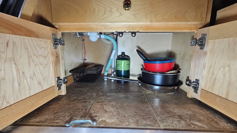 2014 Little Guy Silver Shadow 5 x 10 Teardrop Trailer — photo 9