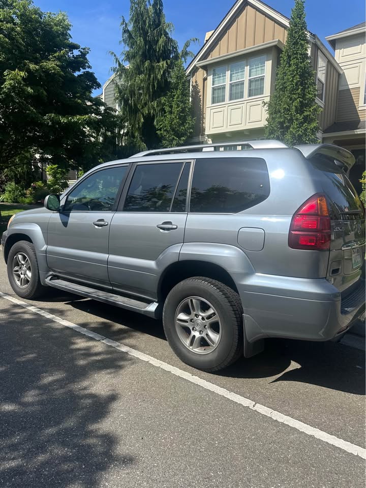 2006 Lexus GX · GX 470 Sport Utility 4D in Issaquah, WA (photo 2) — photo 2