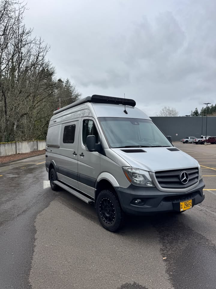 2019 Winnebago revel in Portland, OR (photo 2) — photo 2