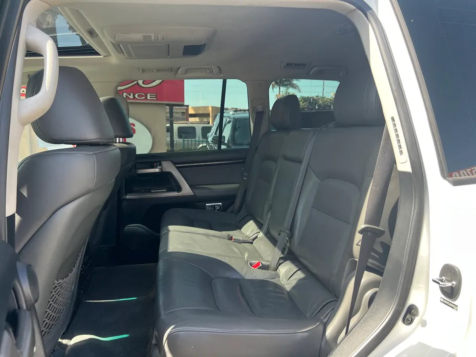 2008 Toyota Land Cruiser Sport Utility in Chula Vista, CA (photo 5) — photo 5