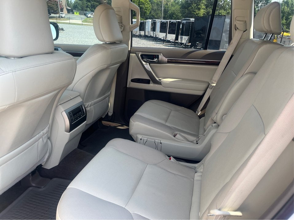 2017 Lexus GX 460 in Greensboro, NC (photo 10) — photo 10