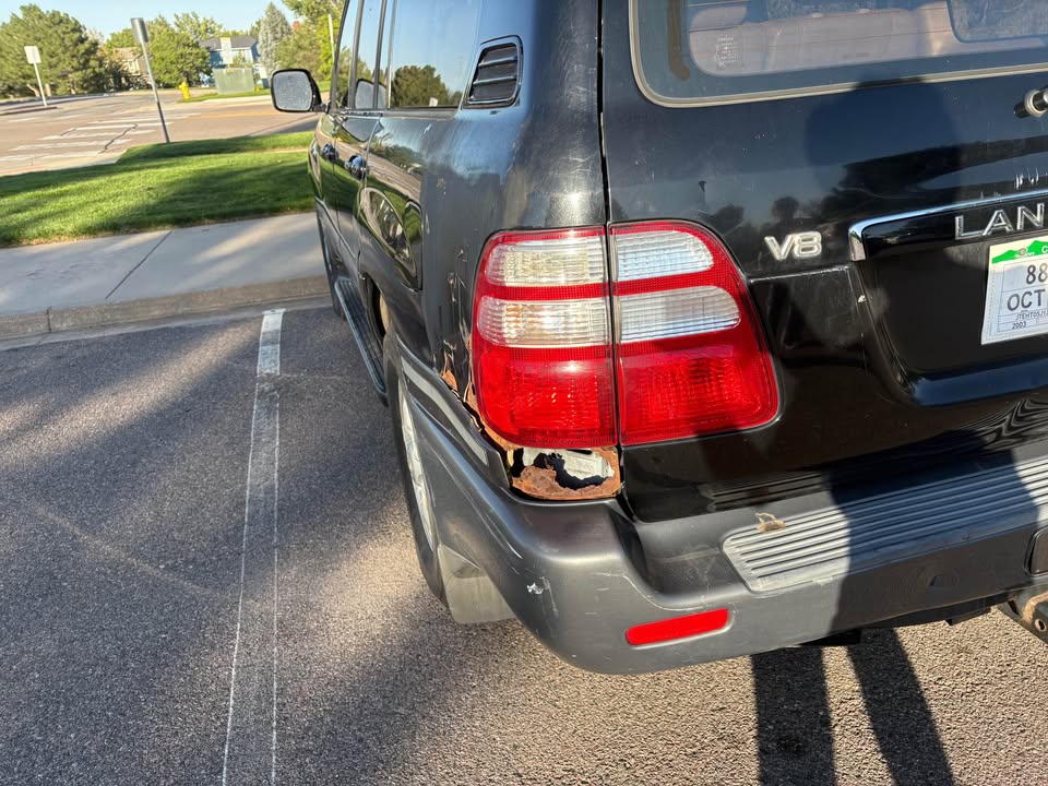 2003 Toyota Landcruiser in Centennial, CO (photo 10) — photo 10