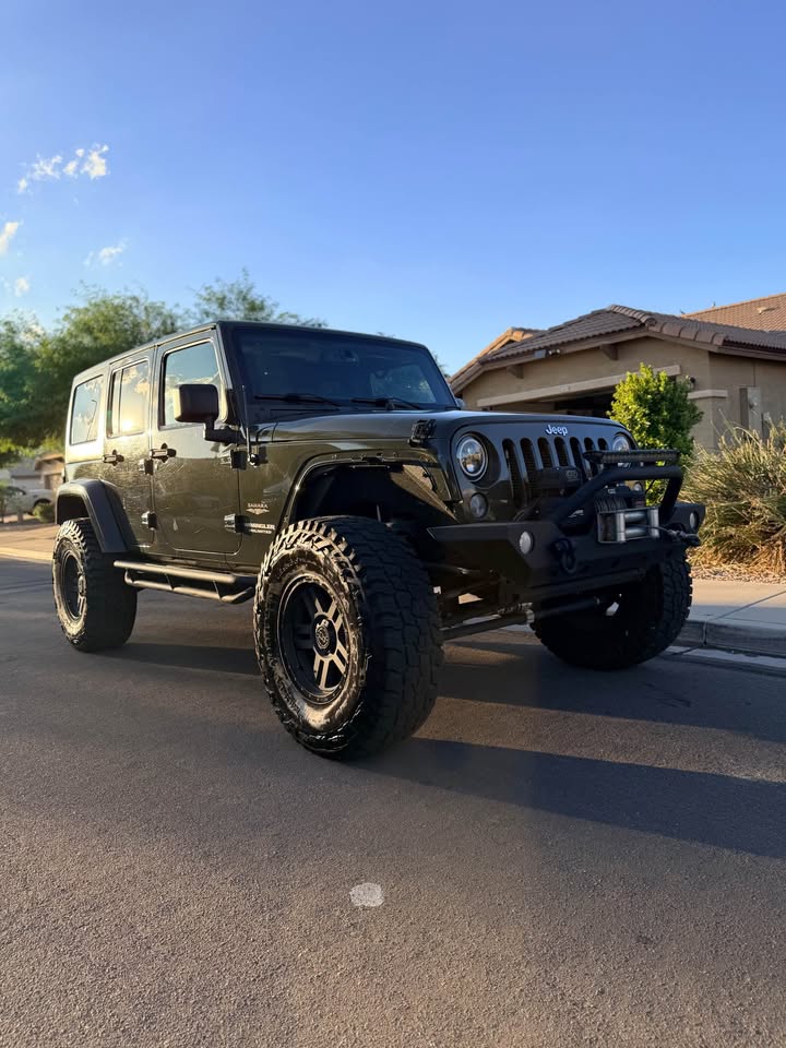 2015 Jeep Wrangler Unlimited · Sahara Sport Utility 4D in Litchfield Park, AZ (photo 10) — photo 10