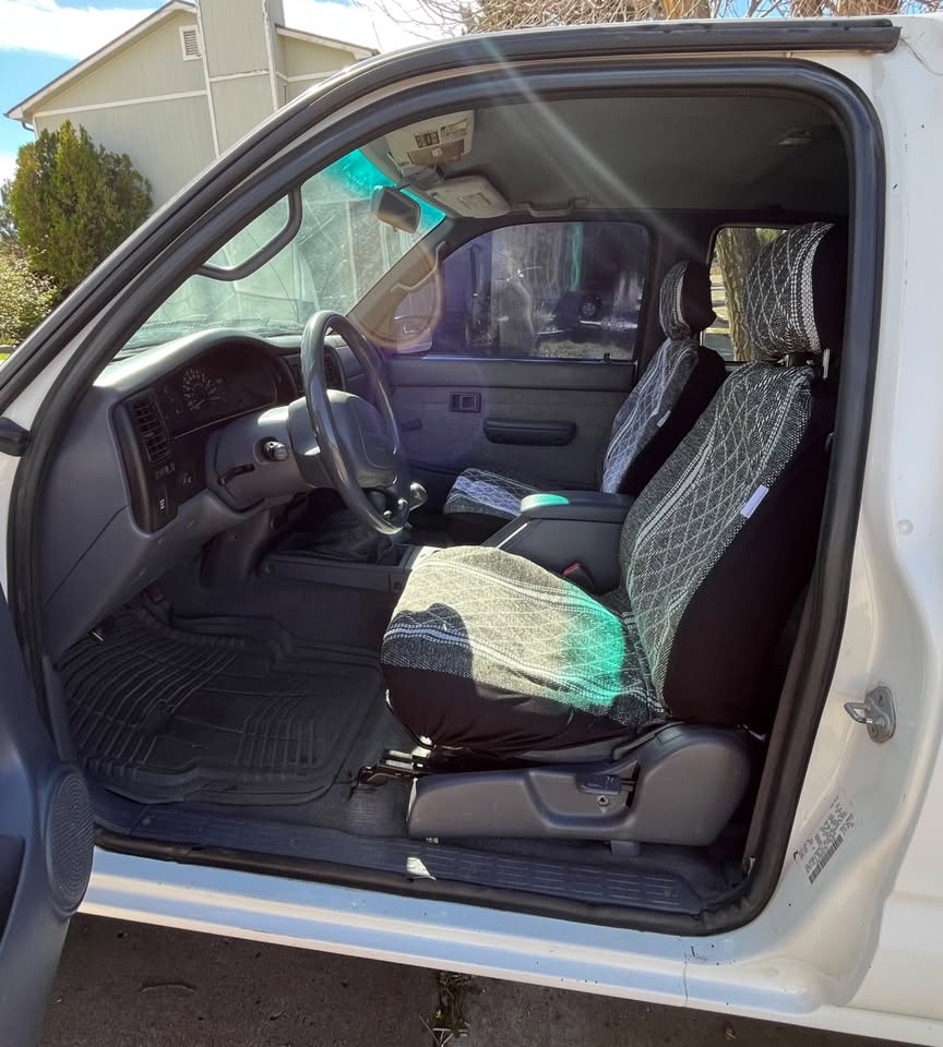 2000 Toyota Tacoma SR5 in Aurora, CO (photo 10) — photo 10