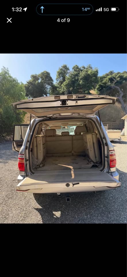 1998 Toyota Landcruiser · 100 series in Hermosa Beach, CA (photo 11) — photo 11