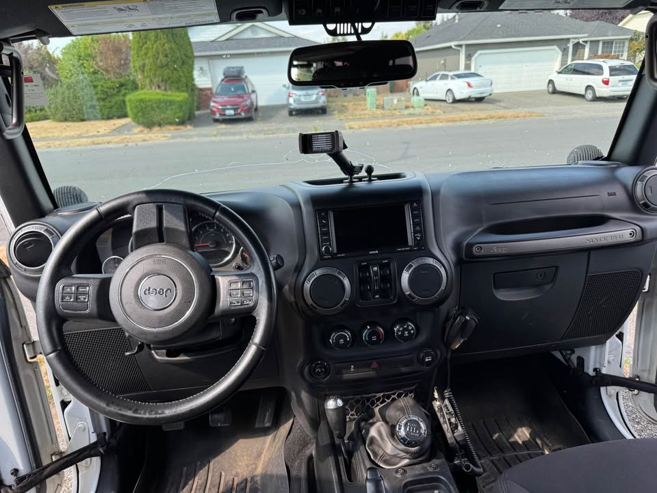 2017 Jeep Wrangler Unlimited · Sport S Sport Utility 4D in Marysville, WA (photo 11) — photo 11