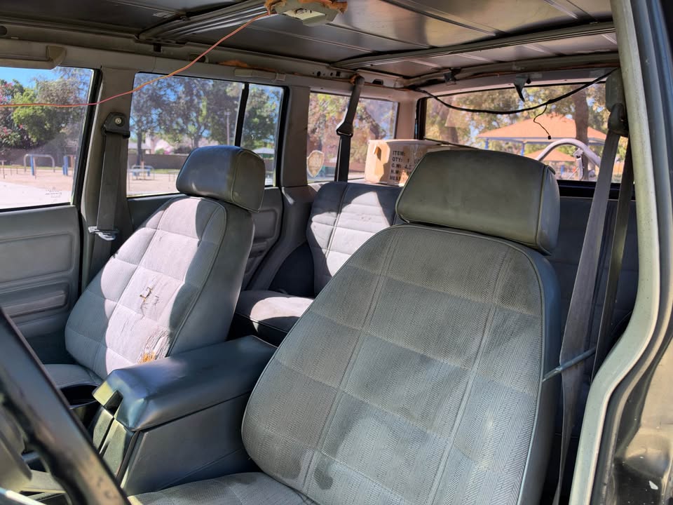 1991 Jeep Cherokee · 75th Anniversary Sport Utility 4D in Rialto, CA (photo 11) — photo 11