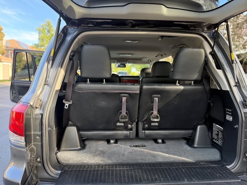 2015 Lexus LX · LX 570 Sport Utility 4D in El Dorado Hills, CA (photo 11) — photo 11