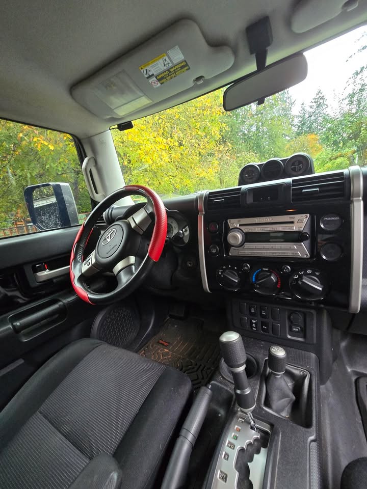 2007 Toyota fj cruiser (trade) in Bremerton, WA (photo 12) — photo 12