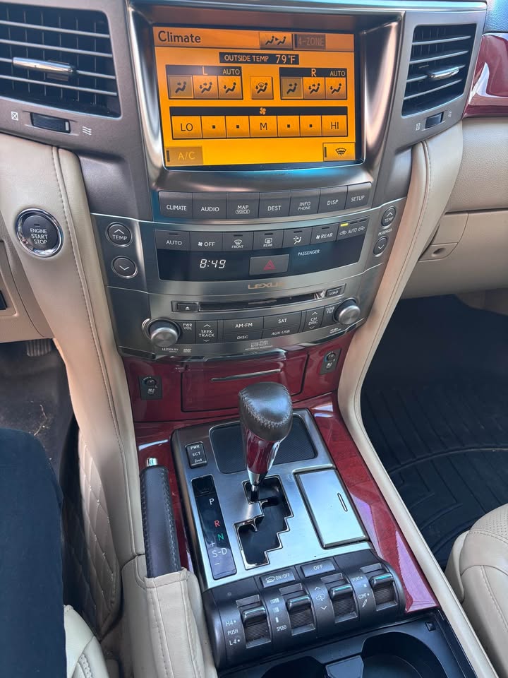 2010 Lexus LX · LX 570 Sport Utility 4D in Houston, TX (photo 12) — photo 12