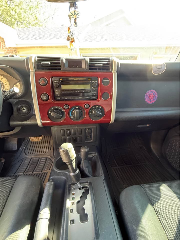 2007 Toyota FJ Cruiser · Sport Utility 2D in Littleton, CO (photo 12) — photo 12