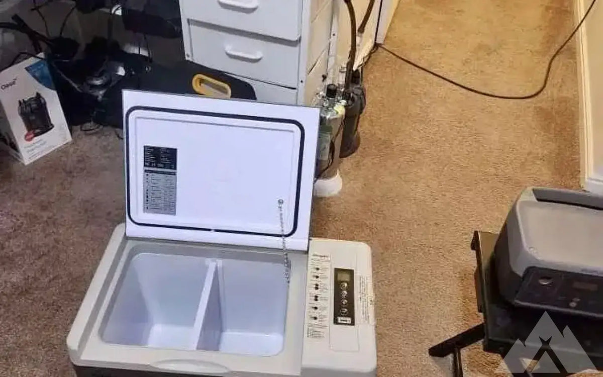 12v bougeRv portable fridge. — used coolers & fridges for sale — photo 1