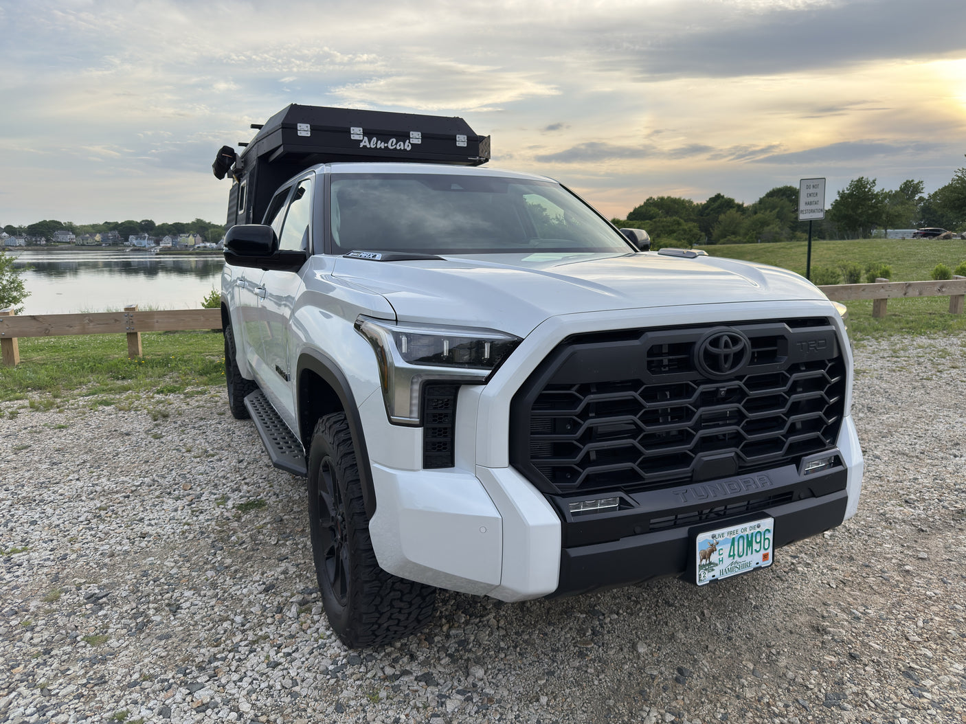 2024 Toyota Tundra Limited Alu-Cab Alu-Cabin expedition build — photo 14