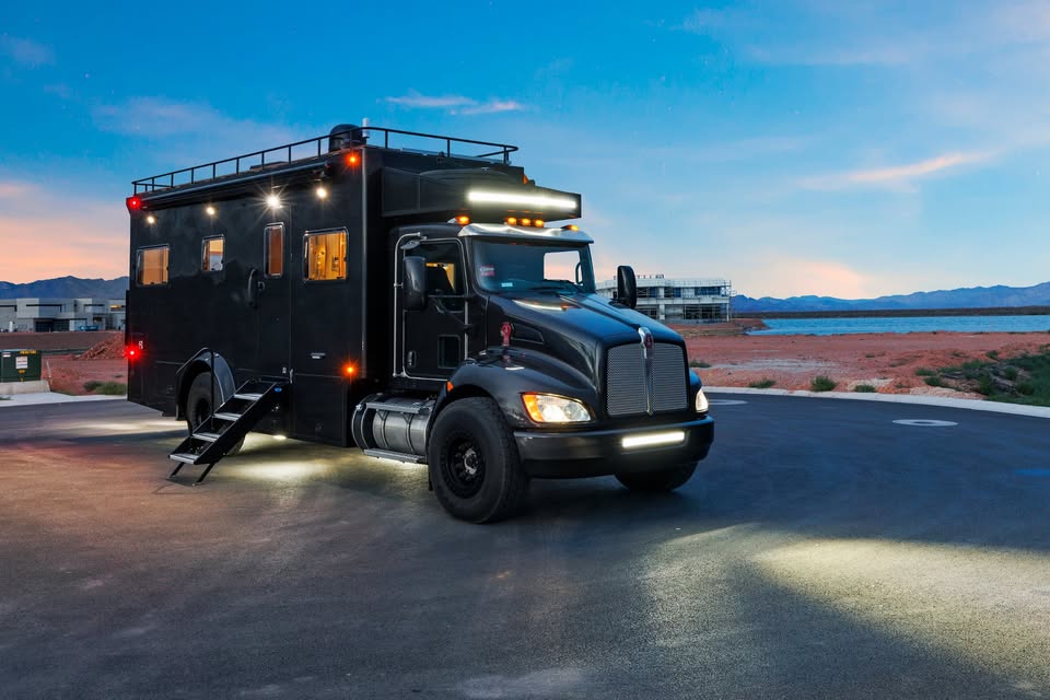 2017 Global Expedition Vehicle the beast in Las Vegas, NV (photo 2) — photo 2