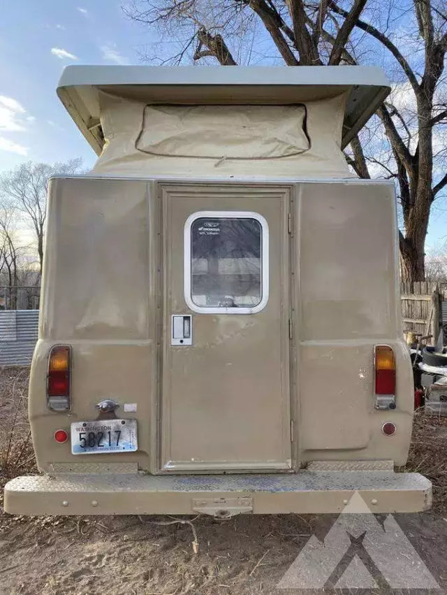 1975 Toyota Tundra — photo 3
