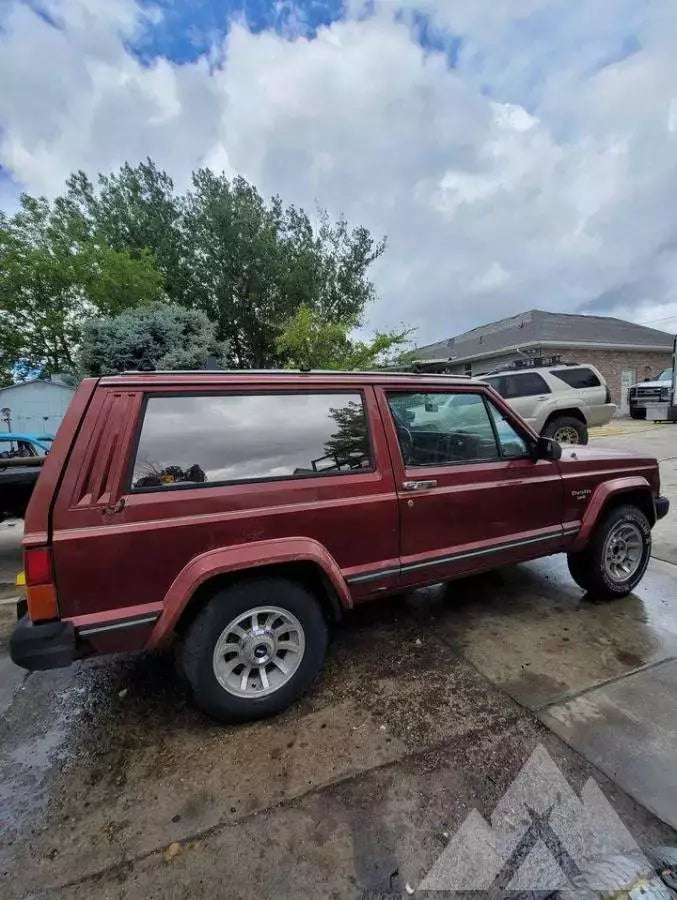 1985 Jeep Cherokee — used overland rig for sale in Syracuse, UT (photo 3)