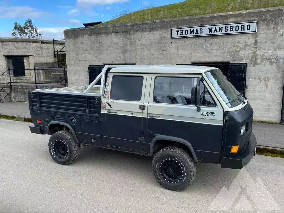 1986 Volkswagen Eurovan — used overland rig for sale in Port Hadlock, WA (photo 2) — photo 2