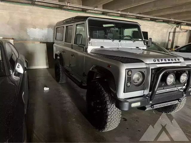 1992 Land Rover Defender 110 — photo 3