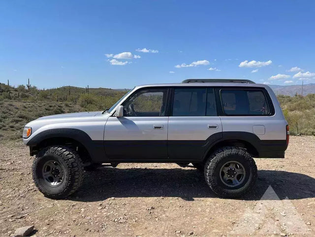 1996 Lexus LX 450 — photo 3