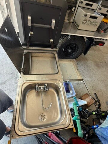 2022 Patriot Campers X1-H off-road camper trailer — photo 19 — photo 20