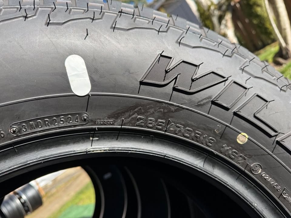 Falken WildPeak A/T3W A Tires 265/70r18 265/70/18 or 265-70-18 takeoffs in Portland, OR (photo 6) — photo 6