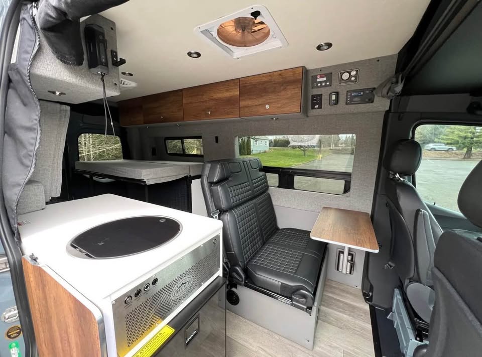 2021 Mercedes-Benz Sprinter 2500 Cargo · High Roof w/144" WB Van 3D in Salinas, CA (photo 5) — photo 5