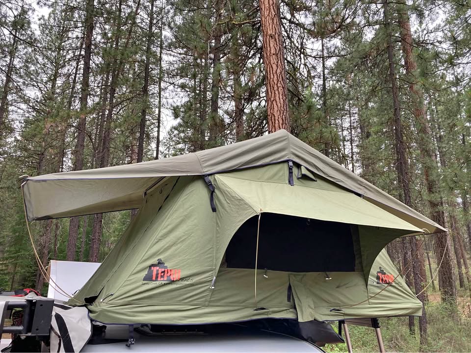 Tepui Rooftop Tent in Portland, OR (photo 1) — photo 1