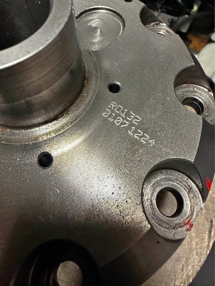 ARB RD132 Air Locker Locking Differential Carrier in Anaheim, CA (photo 1) — photo 1