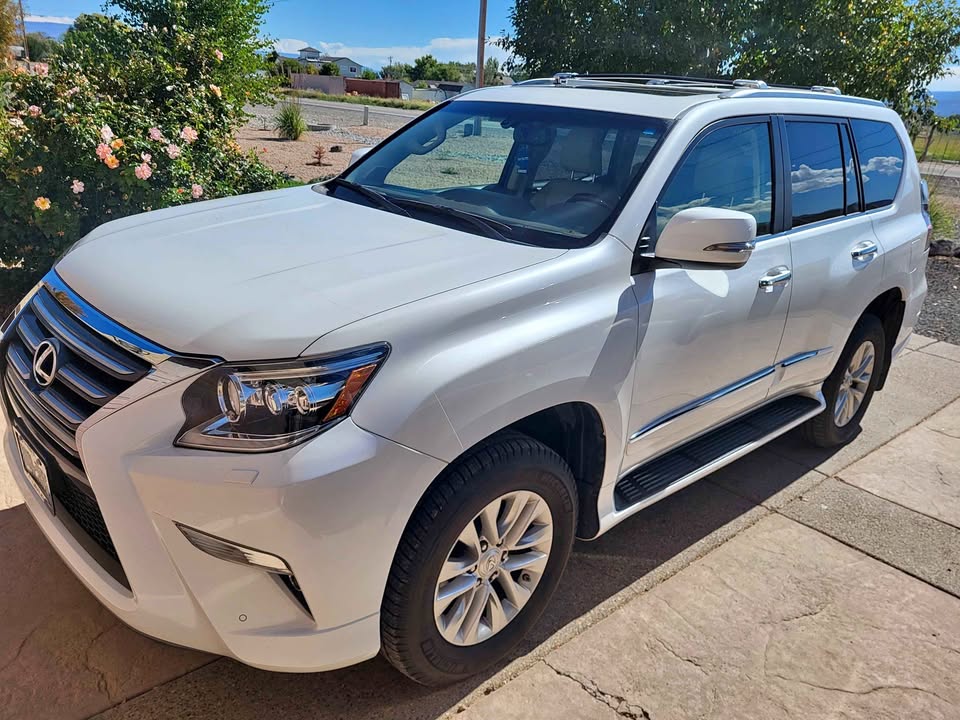 2017 Lexus GX · GX 460 Luxury Sport Utility 4D in Fruita, CO (photo 1) — photo 1