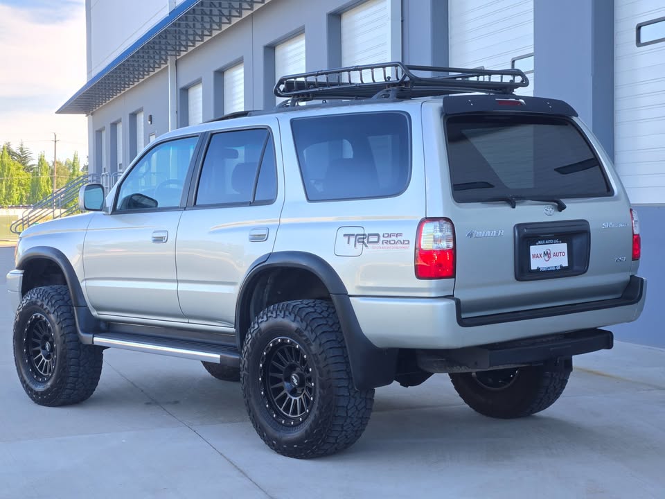 2000 Toyota 4RUNNER SR5 4WD AUTO in Vancouver, WA (photo 6)