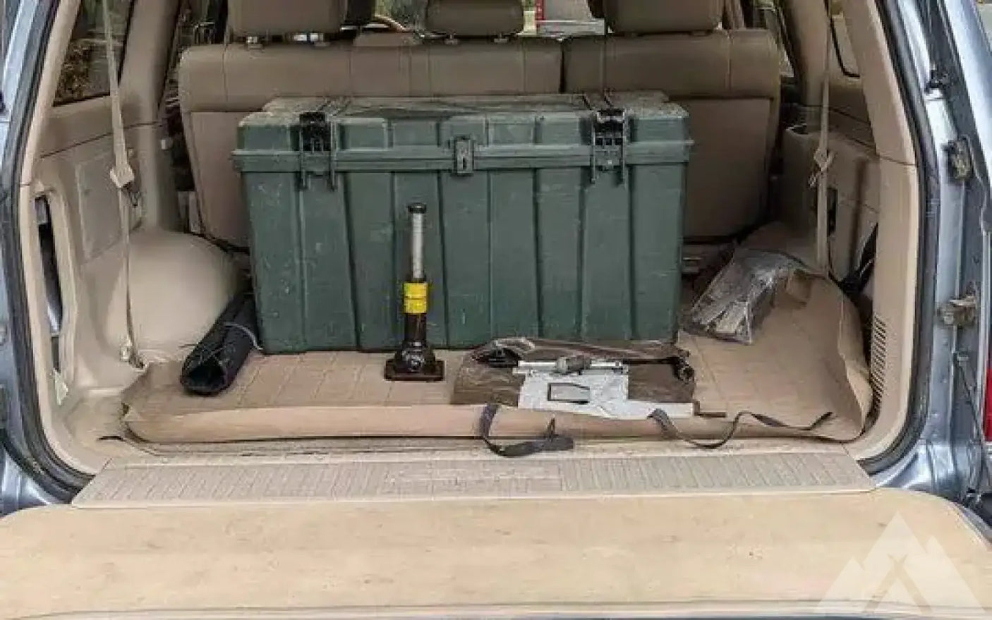 2001 Lexus LX 470 — used overland rig for sale in Reno, NV (photo 4)