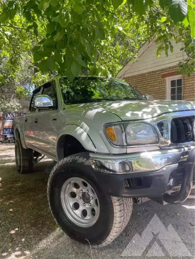2001 Toyota Tacoma — photo 3