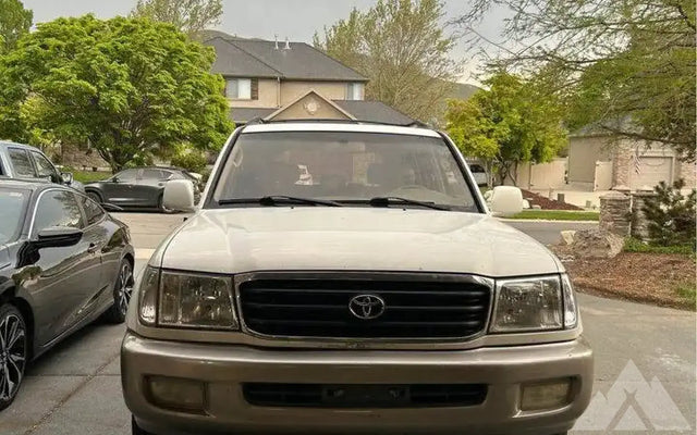2002 Toyota Land Cruiser — photo 3