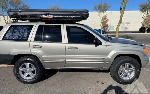 2004 Jeep Grand Cherokee — photo 3