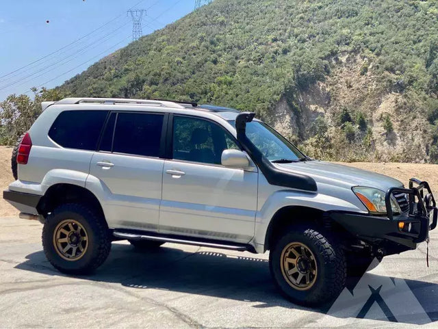 2004 Lexus GX 460 — photo 3