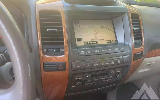 2005 Lexus GX 470 — photo 3