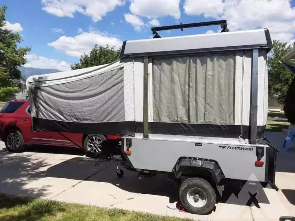 2006 Fleetwood Neon — used overland trailer for sale in Orem, UT (photo 5) — photo 5