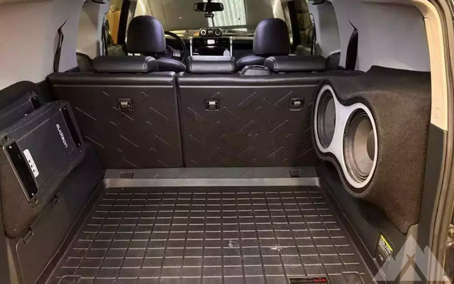 2010 Toyota FJ Cruiser — photo 3
