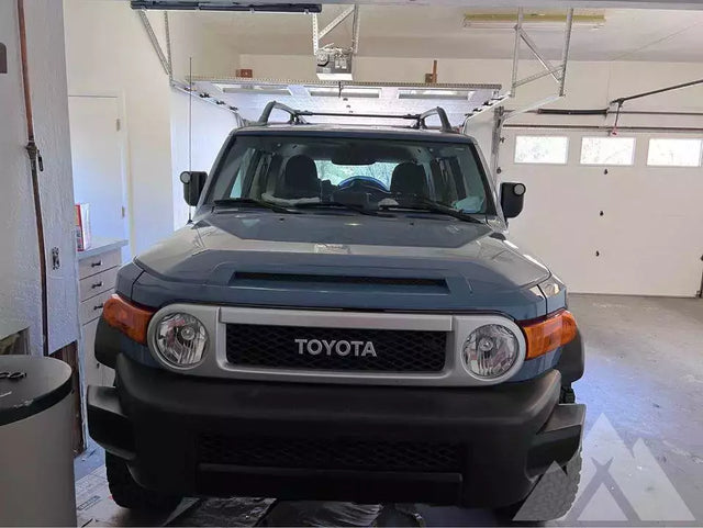 2014 Toyota FJ Cruiser — photo 3