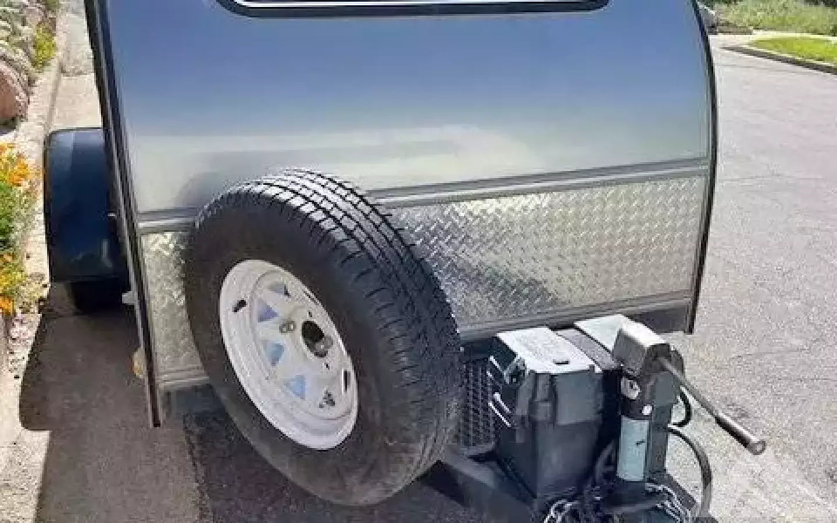 2016 Little Guy silver shadow teardrop trailer — used overland trailer for sale in Salt Lake City, UT (photo 5) — photo 5