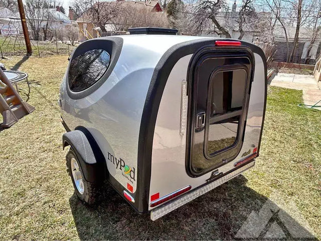 2016 MyPod max travel trailer — photo 3