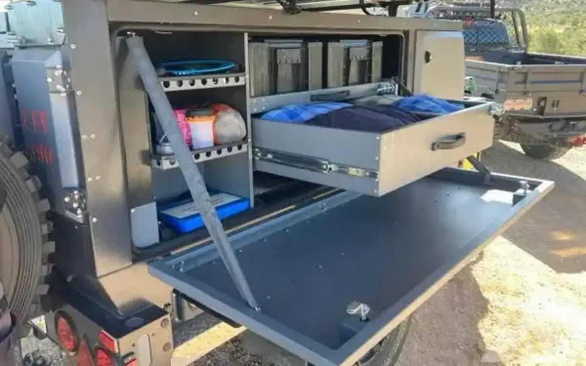 2018 Conqueror uev 390 platinum — used overland trailer for sale in Conifer, CO (photo 4) — photo 4