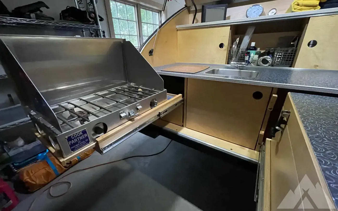 2018 TimberLeaf Classic Off Road - Mint! — used overland trailer for sale in Acton, MA (photo 9)