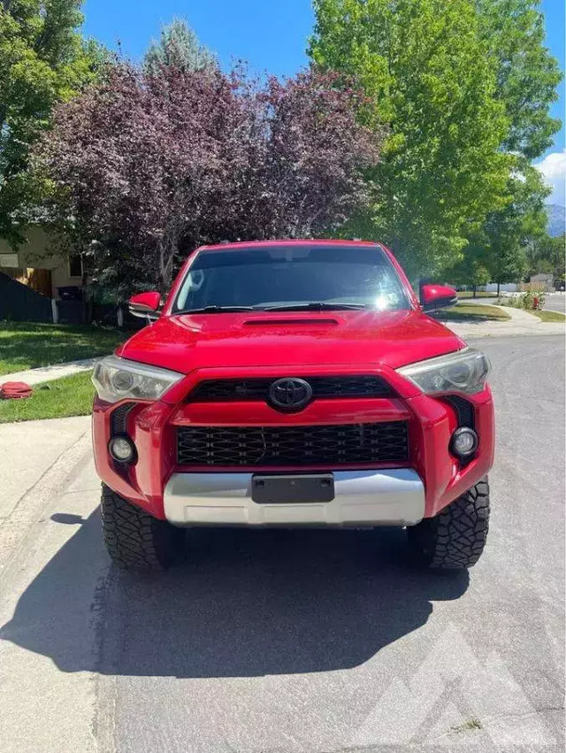 2018 Toyota 4Runner — photo 3