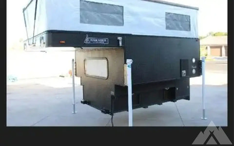 2021 Four Wheel Camper Hawk Shell