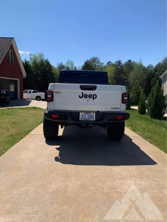 2021 Jeep Gladiator — photo 3