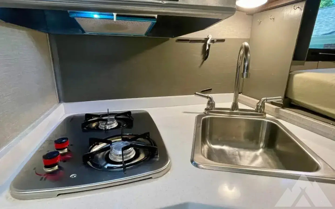 2021 Travel Lite 625SL Super Lite truck camper — used for sale in Salt Lake City, UT (photo 5) — photo 5